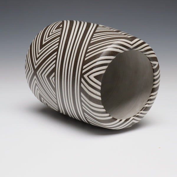 Vessel with Line, Lots of Them - 19cm / 7.5in High