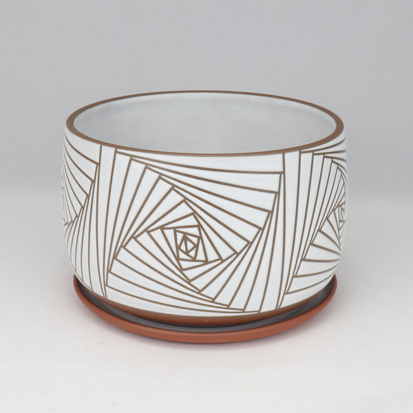 Paradox Planter on Red Clay 7 in / 18 cm Wide
