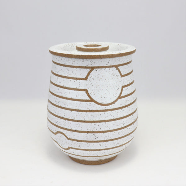 Rising Jar  (6.75 in / 17 cm tall)