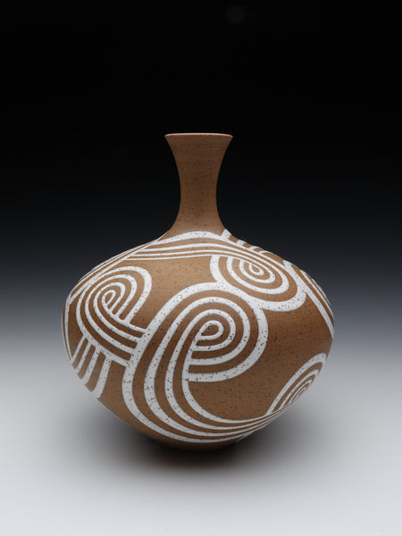 Belly Swirl [8.4in / 21.3cm Tall]