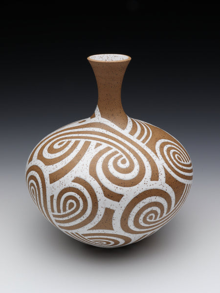 Belly Swirl [8.4in / 21.3cm Tall]