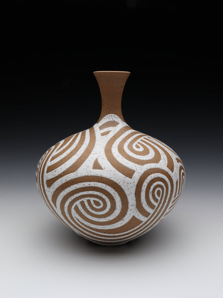 Belly Swirl [8.4in / 21.3cm Tall]