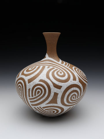 Belly Swirl [8.4in / 21.3cm Tall]