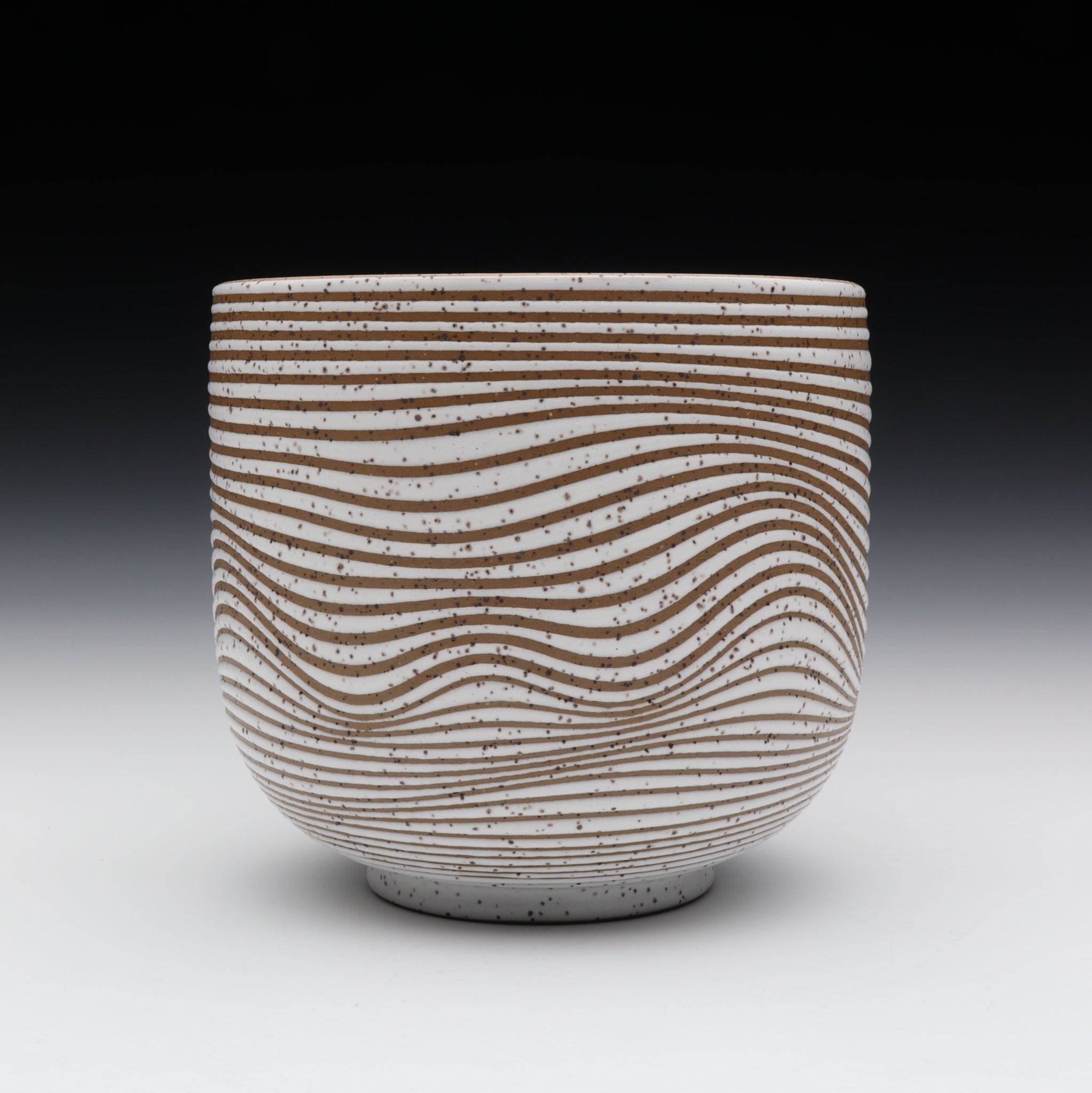 Small Wavy Planter [3.9in / 10cm Tall]