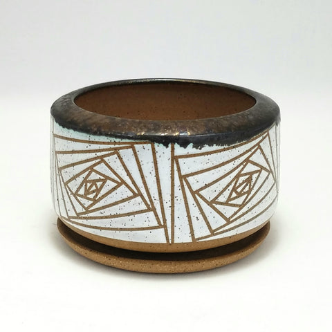 Geometry Planter on Speckled Clay (4.75 in / 12 cm wide)