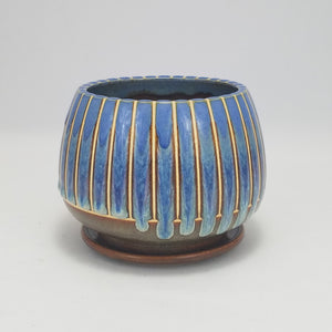 Planter with Drippy Glaze (4 in / 10 cm)