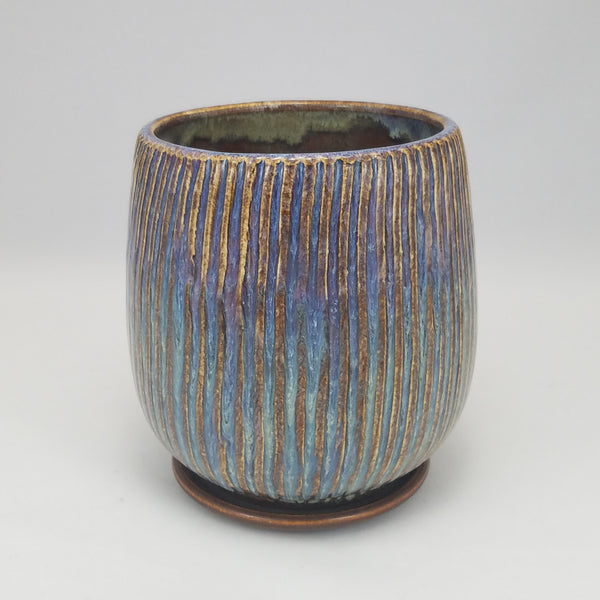 Textured Planter with Magic Glaze (6 in / 15 cm tall)