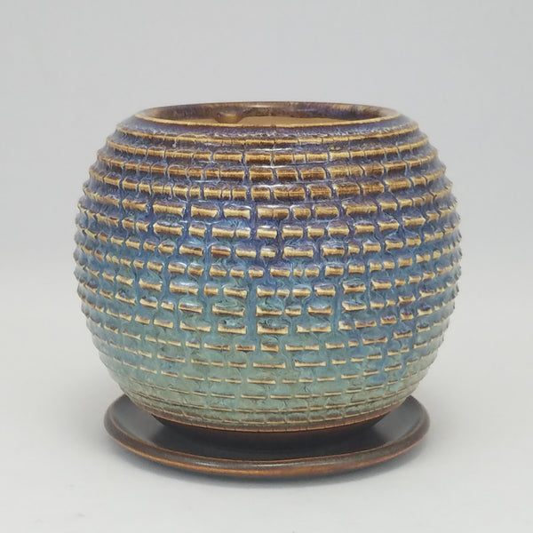 Textured Planter with Magic Glaze (4.5 in /  11 cm tall)